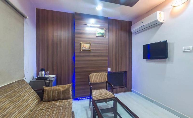 היידראבד Hotel Tara International מראה חיצוני תמונה