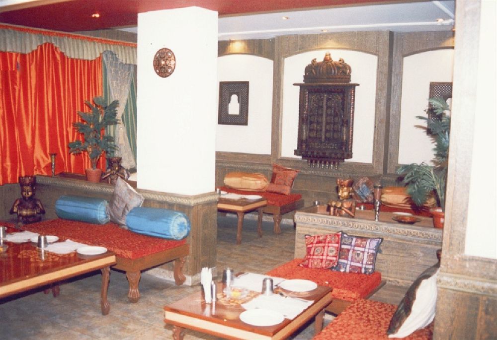 היידראבד Hotel Tara International מראה חיצוני תמונה